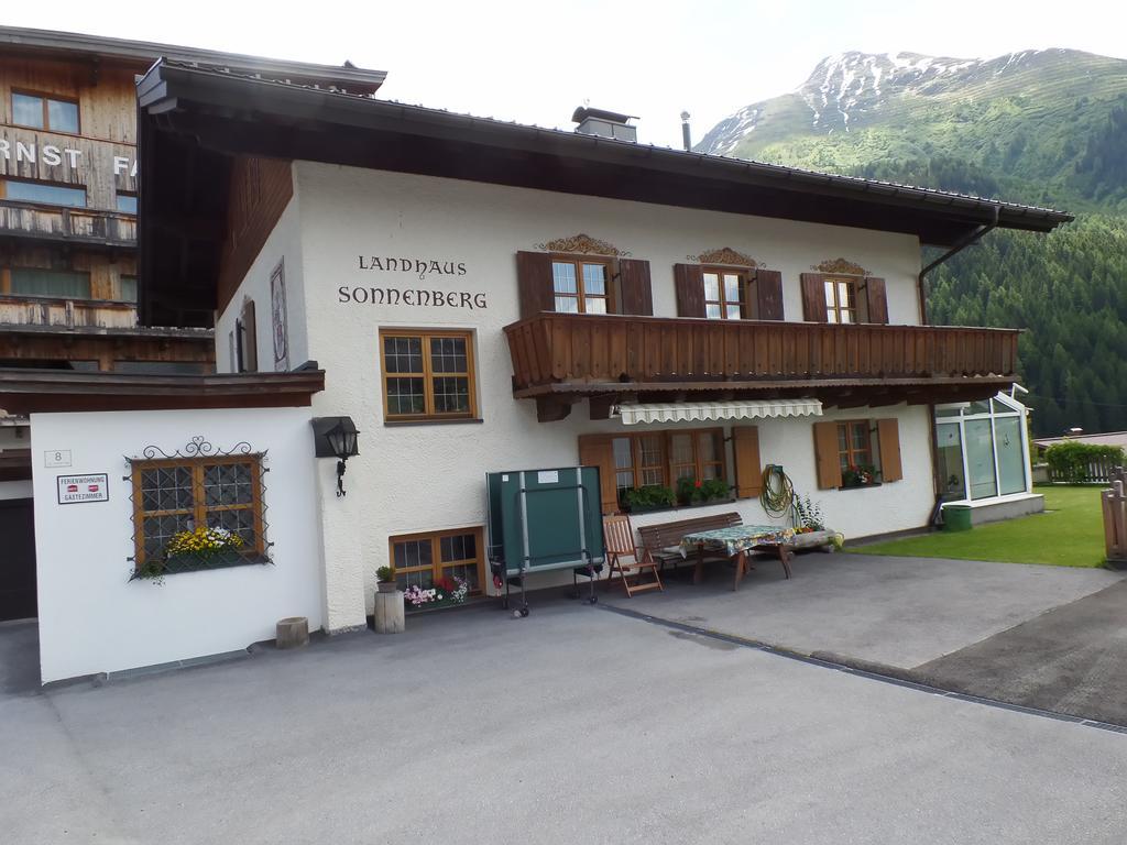 Landhaus Sonnenberg Санкт-Антон-ам-Арльберг Экстерьер фото